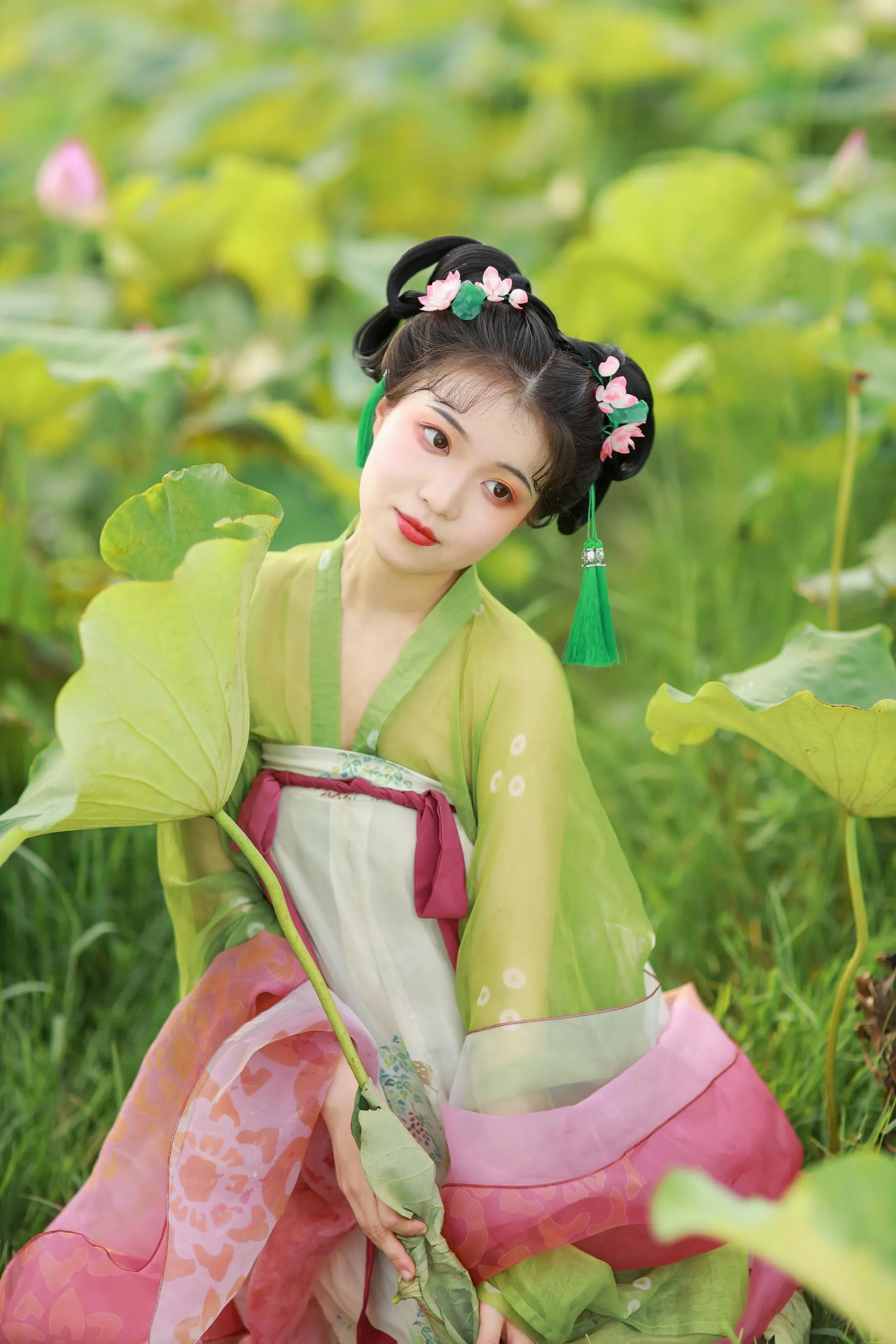 [YITUYU艺图语]2022.08.03 荷花少女 我超白_ [30P]插图2
